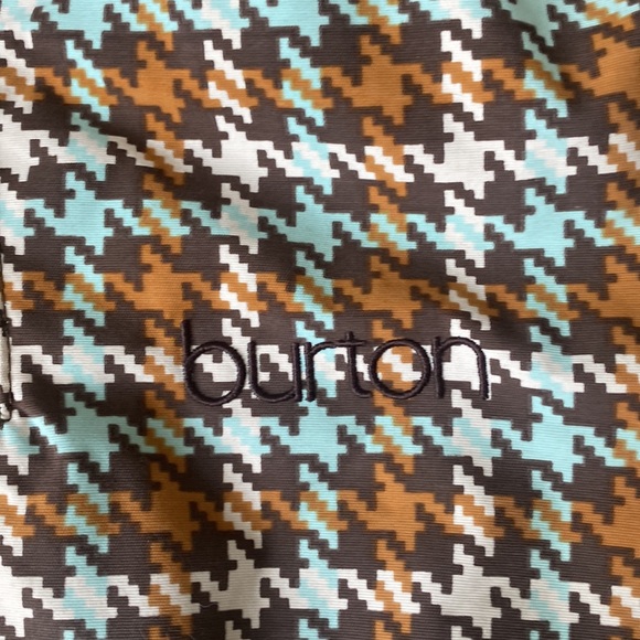 Women’s Small Burton Snowboarding Jacket, gently used. - Picture 3 of 6